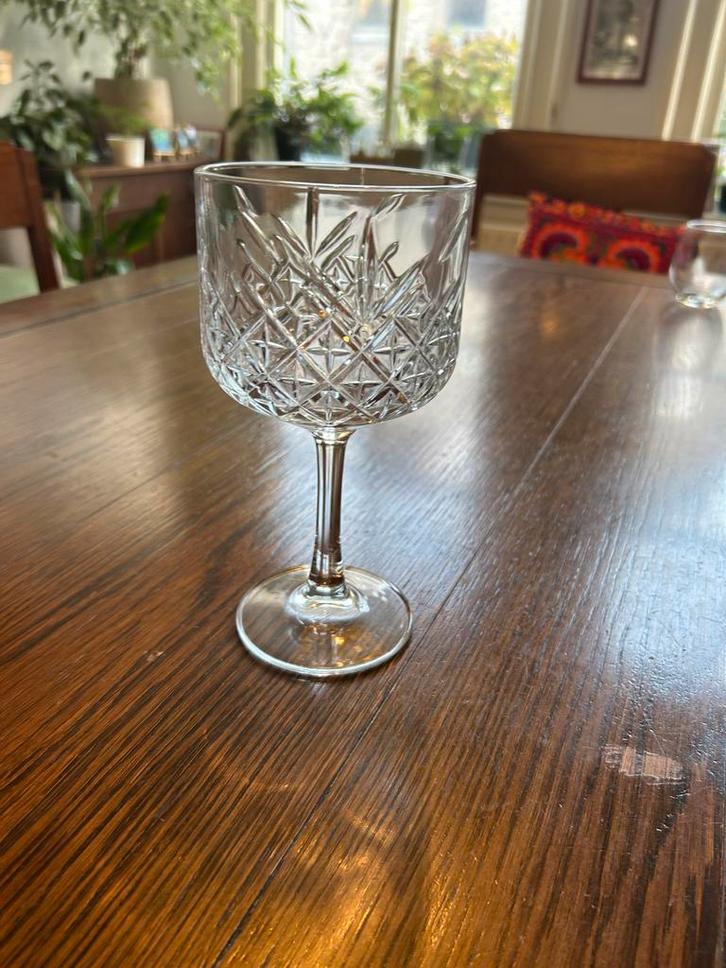 Elegant Cocktailglas - Gin tonic glas, Verzamelen, Glas en Borrelglaasjes, Zo goed als nieuw, Overige typen, Ophalen of Verzenden