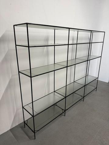 Poul Cadovius Abstracta wandsysteem beschikbaar voor biedingen