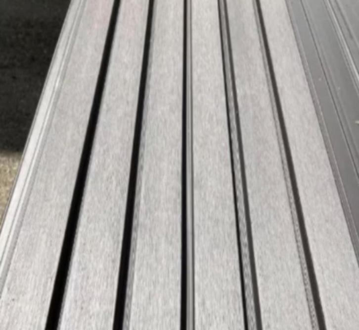 Gevelbekleding 390 & 290cm / meerdere kleuren, Tuin en Terras, Palen, Balken en Planken, Nieuw, Planken, 250 cm of meer, Ophalen of Verzenden