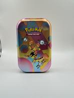 Mini tin gevuld met 50 kaarten bulk en EXtra’s pokemon, Ophalen of Verzenden, Zo goed als nieuw, Meerdere kaarten