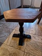 Houten tafel met unieke vorm, Huis en Inrichting, Ophalen, Minder dan 45 cm, Gebruikt, Vintage