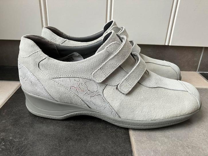 Xsensible schoen maat 7H lichtgrijs met klittenband NIEUW, Kleding | Dames, Schoenen, Nieuw, Overige typen, Grijs, Ophalen of Verzenden