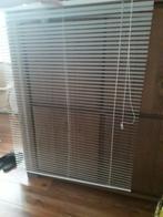 Aluminium jaloezie, Huis en Inrichting, Stoffering | Gordijnen en Lamellen, Gebruikt, 100 tot 150 cm, Ophalen of Verzenden, Wit