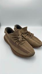 Yeezy 350 earth 44.5, Verzenden, Zo goed als nieuw