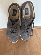 UGG Sneakers Dames Maat 41 - Weinig Gedragen, Kleding | Dames, Schoenen, Ophalen of Verzenden, Zo goed als nieuw, Overige kleuren