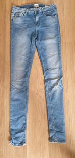 ONLY JEANS CARMEN...maat 30/34...1 maal gedragen..Mooi model, Blauw, W30 - W32 (confectie 38/40), Ophalen of Verzenden, Zo goed als nieuw