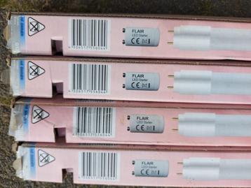 4 x TL Led verlichting beschikbaar voor biedingen