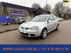 Volkswagen Golf 1.6 FSI Comfortline Navi 2X SLEUTEL + BOEKJE, Voorwielaandrijving, 15 km/l, Gebruikt, 4 cilinders