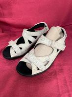 Nieuwe sandalen van durea maat 36, Ophalen of Verzenden, Nieuw, Beige, Sandalen of Muiltjes