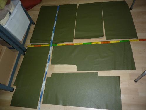 Middengroen A kwaliteit soepel echt leer rundleer, Hobby en Vrije tijd, Stoffen en Lappen, Nieuw, Leer of Kunstleer, 30 tot 120 cm