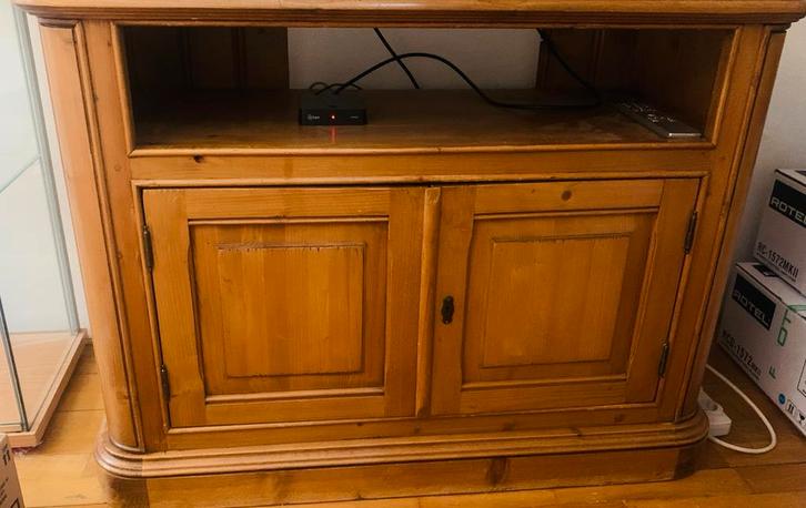 Gratis af te halen; Grenen meubel, Huis en Inrichting, Kasten | Televisiemeubels, Gebruikt, Minder dan 100 cm, 100 tot 150 cm