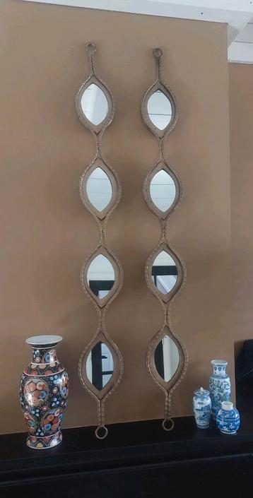 Spiegel 4 Eye – Uniek design in koper
Brass 2 stuks beschikbaar voor biedingen