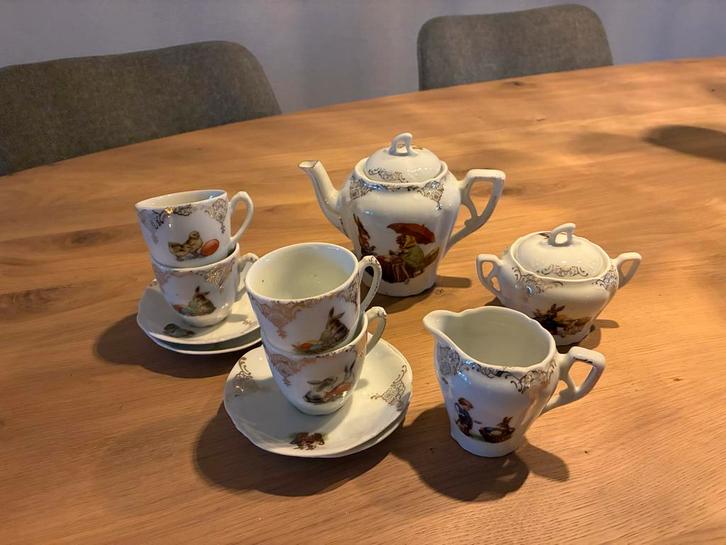 Antiek Servies / theeserviesje, 100 jaar oud, Antiek en Kunst, Antiek | Servies compleet, Ophalen of Verzenden