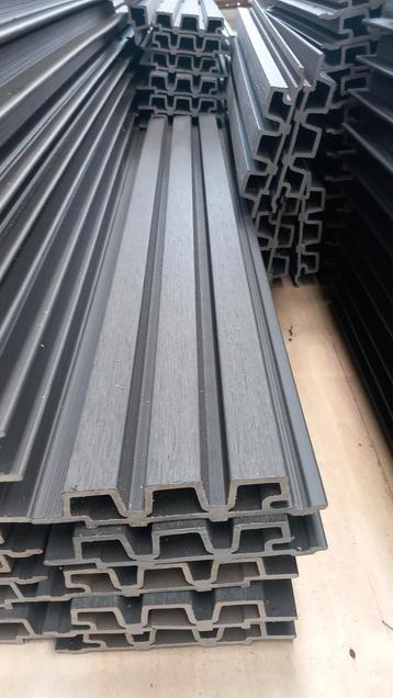 Weo35 darkgrey nieuwe composiet gevelplanken  beschikbaar voor biedingen