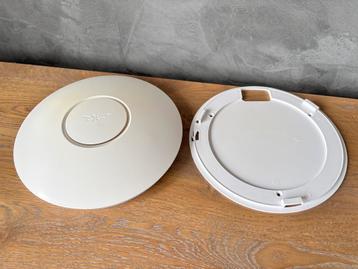 8 x Ubiquiti Unifi AP accesspoints beschikbaar voor biedingen