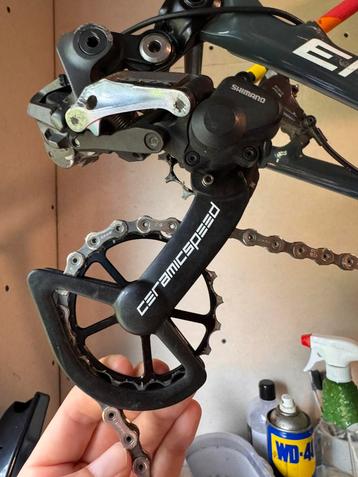 Ceramic speed ospw 11 speed Shimano  beschikbaar voor biedingen