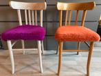 2 houten stoelen vintage, Huis en Inrichting, Stoelen, Ophalen, Gebruikt, Twee, Overige kleuren