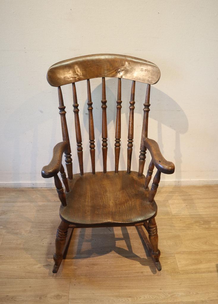 Antieke Windsor schommelstoel, Antiek en Kunst, Ophalen of Verzenden