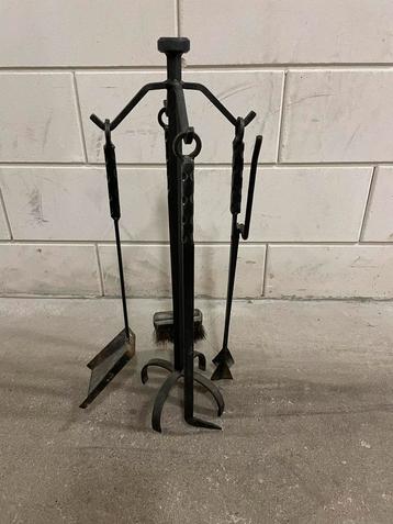 Smeedijzeren Haardstel - Compleet beschikbaar voor biedingen