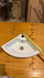Gratis hoek wasbak wc fontein, Doe-het-zelf en Verbouw, Sanitair, Ophalen, Zo goed als nieuw, Wastafel