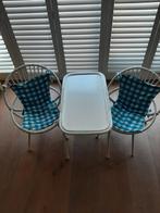 Kinder tafel met 2 rotan stoeltjes, Kinderen en Baby's, Ophalen, Gebruikt, Tafel(s) en Stoel(en)