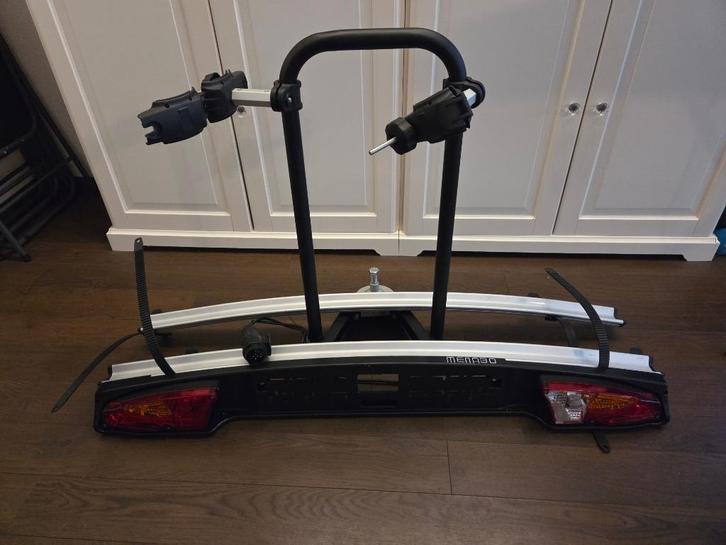 Fietsendrager Menabo Merak Type S, Auto diversen, Fietsendragers, Zo goed als nieuw, Trekhaakdrager, 2 fietsen, Brede banden, Elektrische fiets