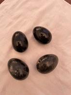 Stenen eieren, Ophalen