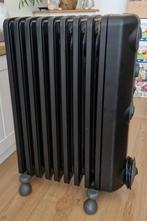 Zwarte Delonghi radiator TRRS0920C.B,   z.g.a.n., Ophalen, 30 tot 80 cm, Radiator, Minder dan 60 cm