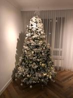 Mooie grote kerstboom met sneeuw 210cm hoog, Diversen, Ophalen, Zo goed als nieuw