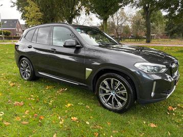 BMW iX3 286pk Aut 2021 Grijs beschikbaar voor biedingen