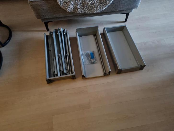 Ikea Rationel lade 30 cm 3 x, Huis en Inrichting, Keuken | Keukenelementen, Gebruikt, Minder dan 100 cm, Minder dan 50 cm, 25 tot 50 cm