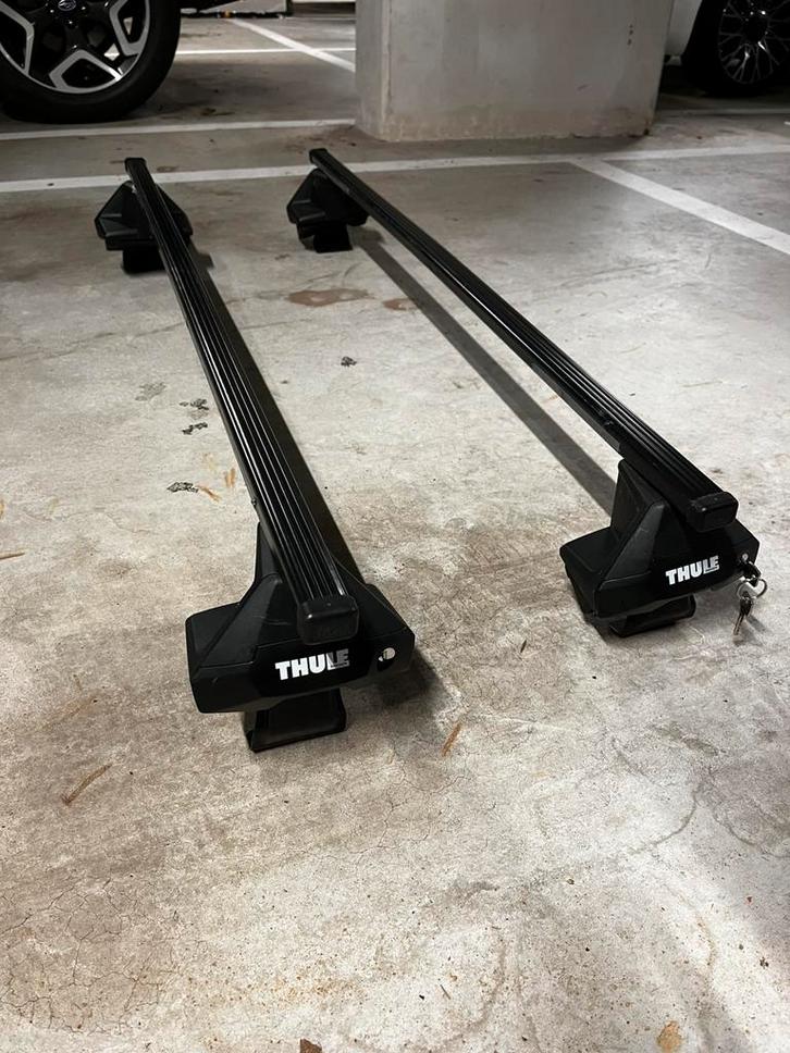 Thule Squarebar dakdragerset | Ford Focus 5dr | Vanaf 2018, Auto diversen, Dakdragers, Zo goed als nieuw, Ophalen of Verzenden