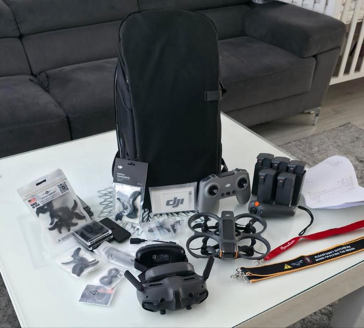DJI Avata 2 fly more combo, Boeken, Biografieën, Zo goed als nieuw, Ophalen of Verzenden