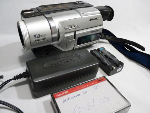 Sony Digital 8 TRV320E, accu, adapter, opnemen-digitaliseren, Audio, Tv en Foto, Fotocamera's Digitaal, Gebruikt, Spiegelreflex