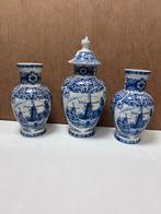 3x T. Delfts Bleau Delfts Blauw (2 vazen + pot), D, Blauw, Aardewerk of Porselein, Ophalen of Verzenden