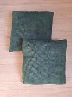 2 Donkergroene Xenos sierkussens 40x40, Huis en Inrichting, Woonaccessoires | Kussens, Ophalen of Verzenden, Zo goed als nieuw
