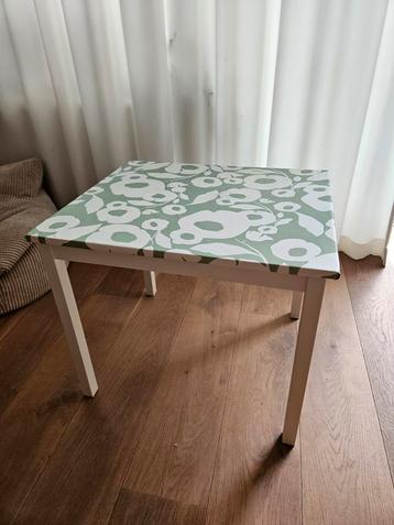 Gratis (knutsel)tafeltje Ikea