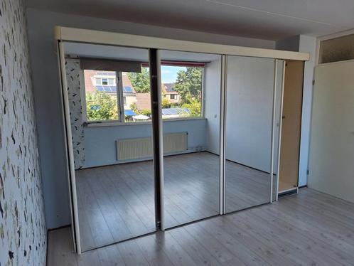 Grote Kledingkast met Spiegeldeuren, Huis en Inrichting, Kasten | Kledingkasten, Gebruikt, 200 cm of meer, 200 cm of meer, 50 tot 75 cm