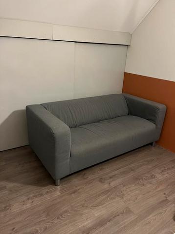Gratis Ikea bank met wasbare hoes beschikbaar voor biedingen
