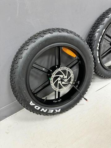 2x fatbike buitenband 20x4.0 + 2x binnenband NIEUW beschikbaar voor biedingen