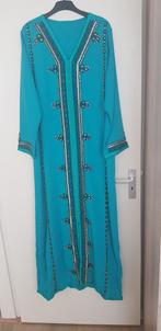 Zeegroene caftan met decoratie, Ophalen of Verzenden, Nieuw, Maat 46/48 (XL) of groter, Overige typen