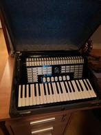 Accordeon Hohner Verdi III - Toetsaccordeon met 120 bas, Muziek en Instrumenten, Accordeons, Gebruikt, Toetsaccordeon, Met koffer