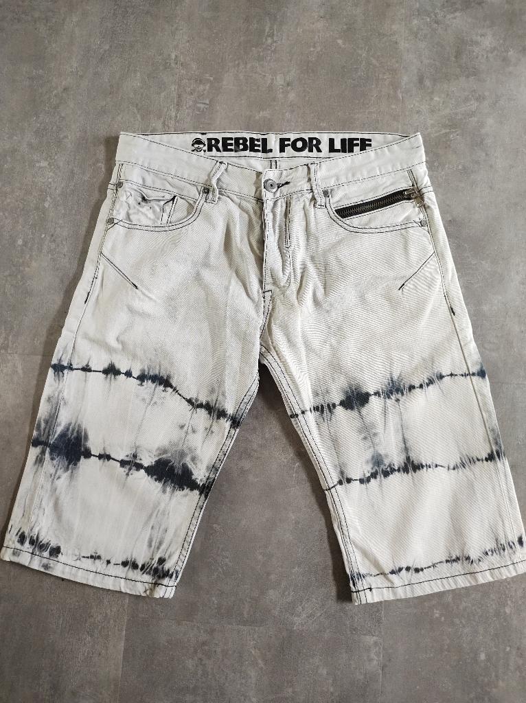 Coolcat korte broek mt 32, Kleding | Heren, Spijkerbroeken en Jeans, W32 (confectie 46) of kleiner, Ophalen of Verzenden, Grijs