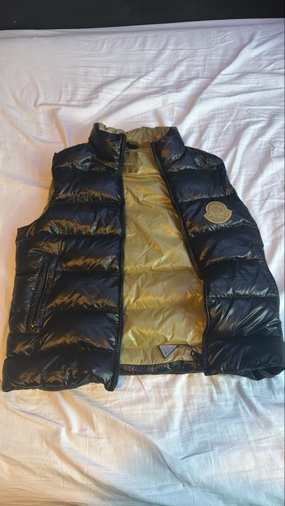 Moncler Bodywarmer Zwart/Goud/Groen, Kleding | Heren, Bodywarmers, Zo goed als nieuw, Maat 46 (S) of kleiner, Zwart, Verzenden