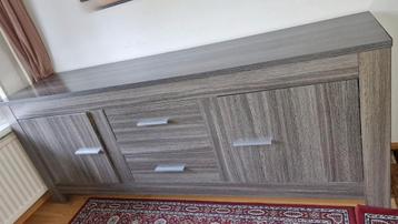 Meubelset – dressoir, tv-kast en salontafel beschikbaar voor biedingen