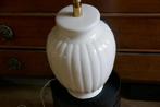 Grote witte stenen  tafel vaas  lamp  -  Vesen Keramiek, Ophalen, Zo goed als nieuw, 50 tot 75 cm