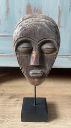 Prachtig houten masker op standaard, Ophalen of Verzenden