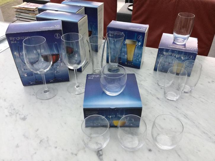 Glaswerk van Intermezzo, Bouquet Royal Leerdam en Arcoroc!, Huis en Inrichting, Keuken | Servies, Nieuw, Glas of Glazen, Overige stijlen