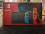 Nintendo switch, Spelcomputers en Games, Spelcomputers | Nintendo Switch, Ophalen of Verzenden, Zo goed als nieuw, Met 2 controllers