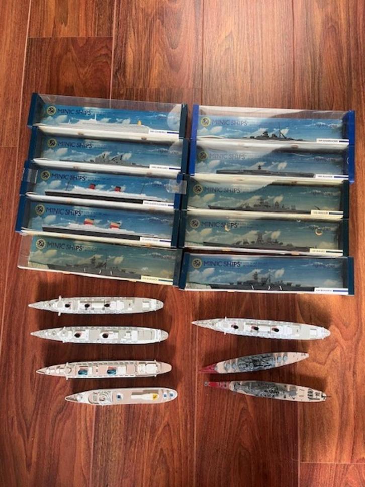 Verzameling Minic Ships Hornby met haven elementen, Antiek en Kunst, Antiek | Speelgoed, Ophalen